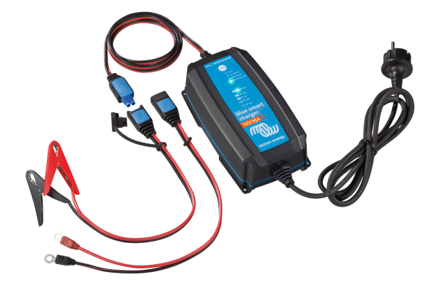 Victron BPC121532064R Blue Blue Smart P65 Charger 12 15 230V CEE 7 17